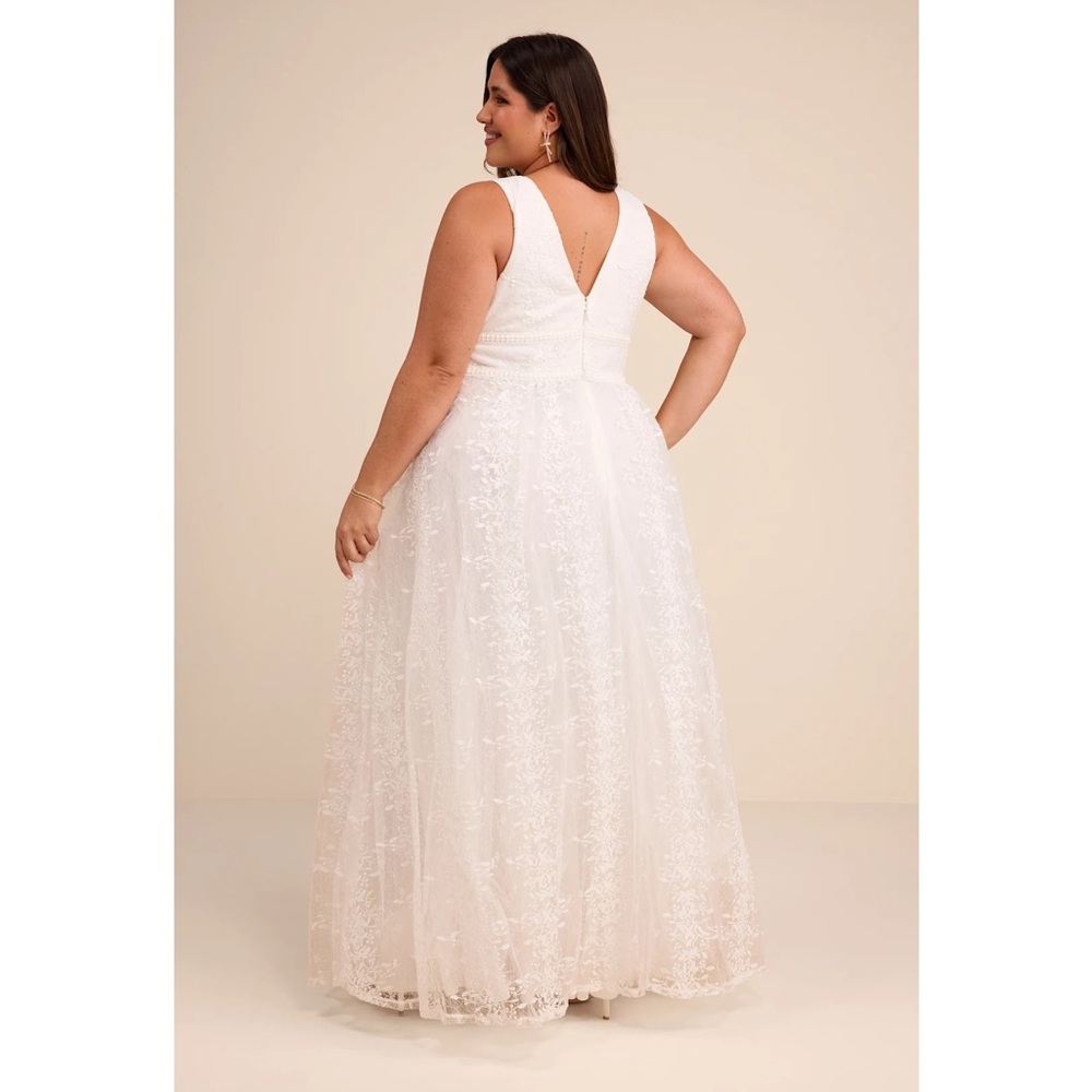 Lulus Sweetest Beloved White Mesh Embroidered Sleeveless Bride Maxi Dress NWT 1X - Picture 6 of 16